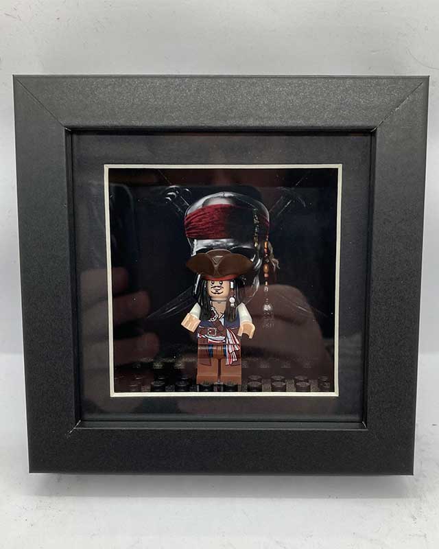 Mini Figure Frame - Captain Jack Sparrow - Single