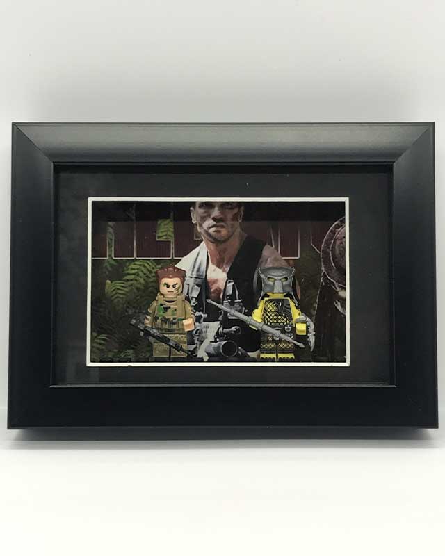 Mini Figure Frame - Predator - Duo