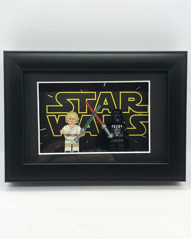 Mini Figure Frame - Luke Skywalker and Darth Vader - Duo